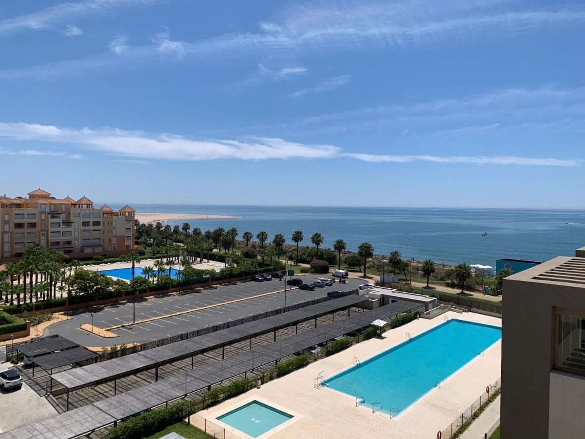 Apartmán Penthouse With Wide Terrace Next To The Ocean Huelva Exteriér fotografie