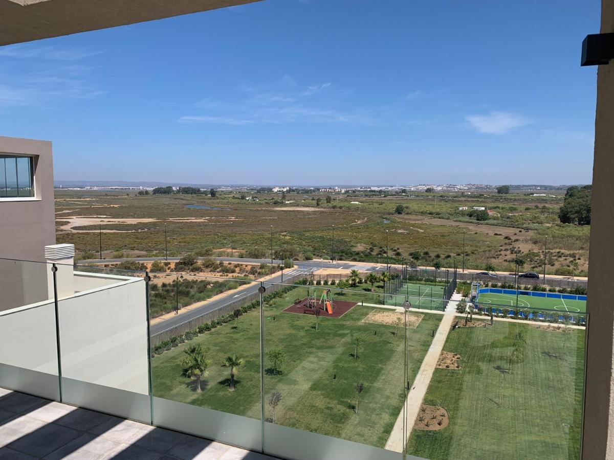 Apartmán Penthouse With Wide Terrace Next To The Ocean Huelva Exteriér fotografie